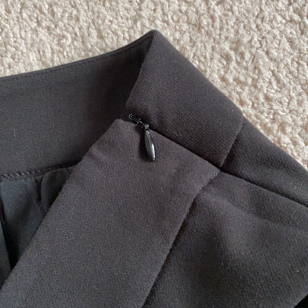 Ann Taylor Factory black skirt size 6 - Picture 4 of 4